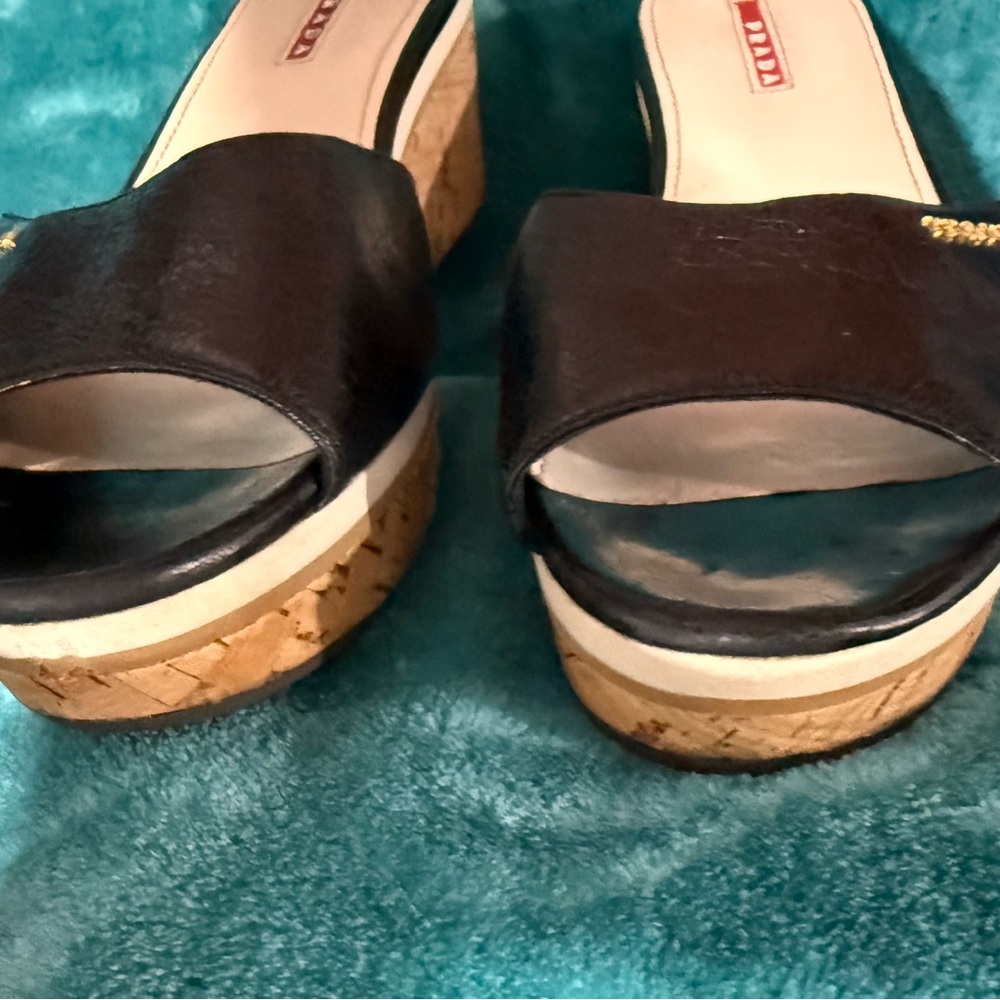 Elegant Black Platform Sandals